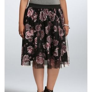 Torrid nwt midi tulle floral skirt